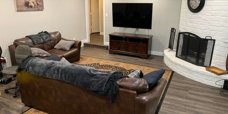 Woodway House: 312 Javelina Dr