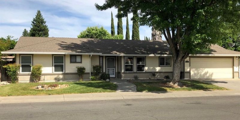 Yuba City House: 430 Pelican Pl
