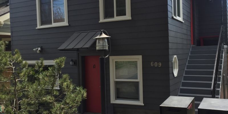 Seattle Multiplex: 609 North 48th Street