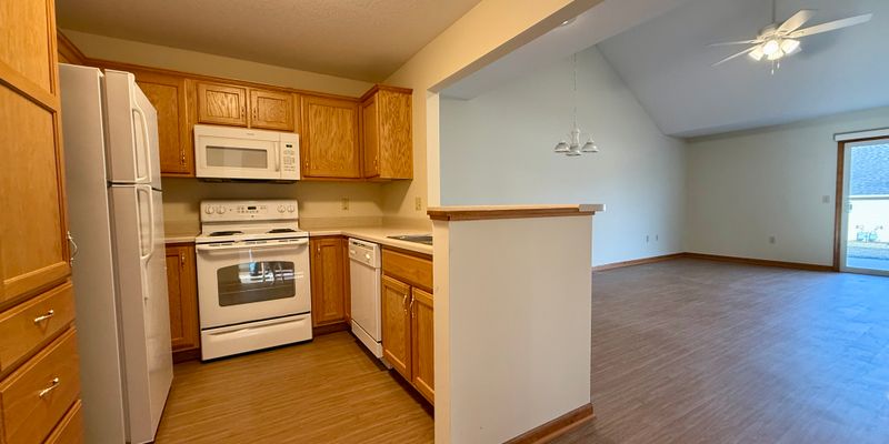 Fort Wayne Apartment: Sapphire Trail