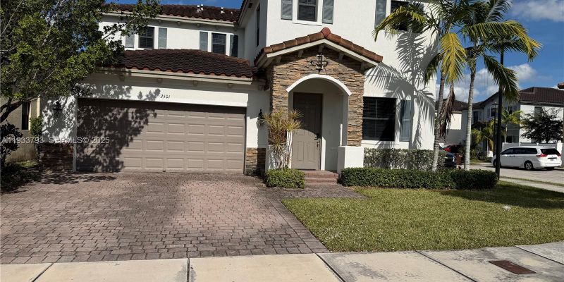 Hialeah House: 3501 W 92nd Pl