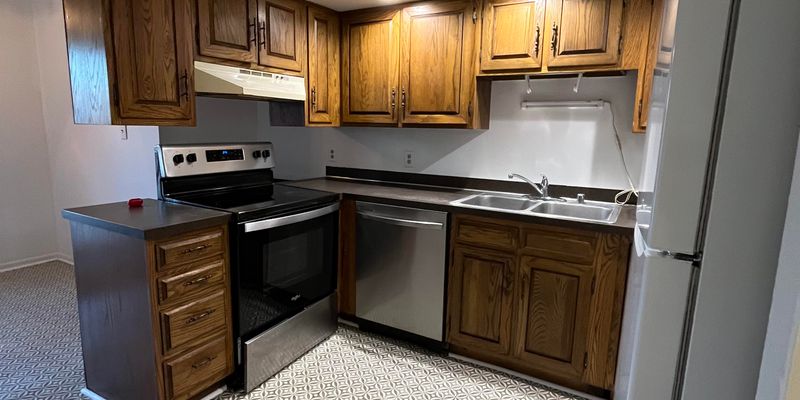 Three Rivers Apartment: 16950 Woodlands Drive