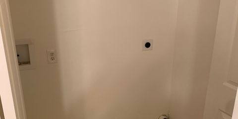 Laundry Hook ups.jpg