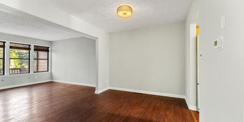 Red Oak Dining.jpg