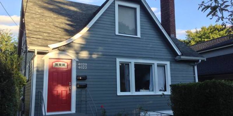 Seattle Apartment: 4020 2nd Ave NE