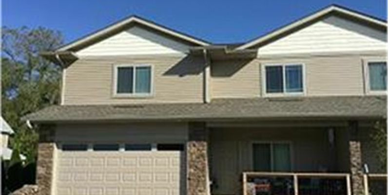 North Liberty House: 27 Jaro Ct