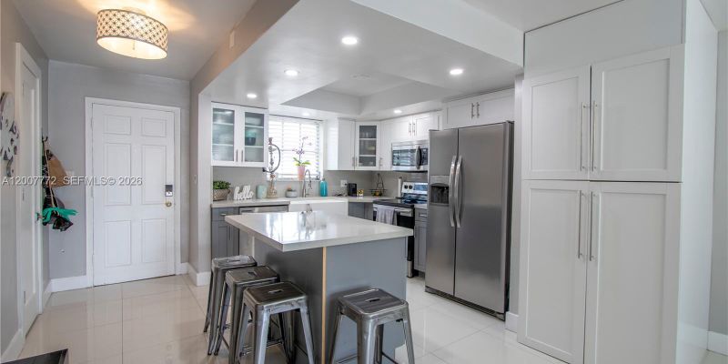 North Miami House: 2117 NE 123rd St
