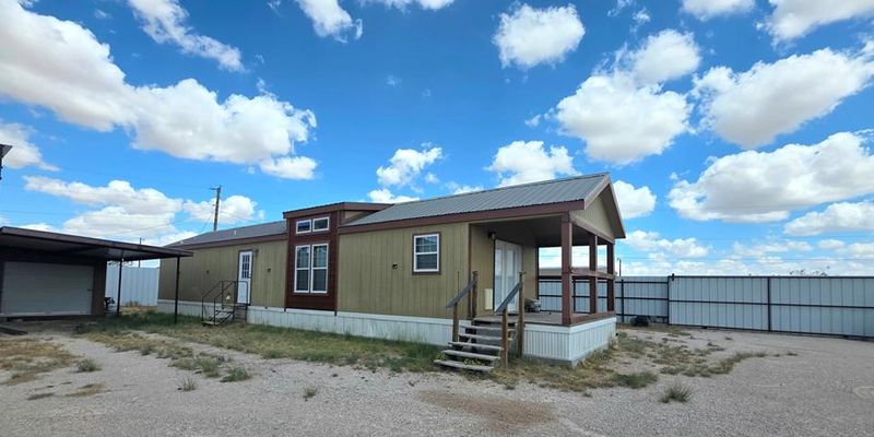 Odessa House: 4330 N Redland Ave