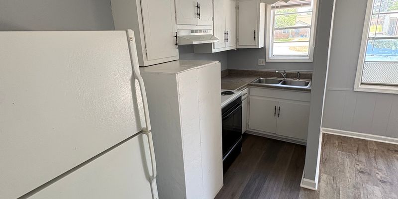 Cullman Apartment: 415 Cleveland Ave SW