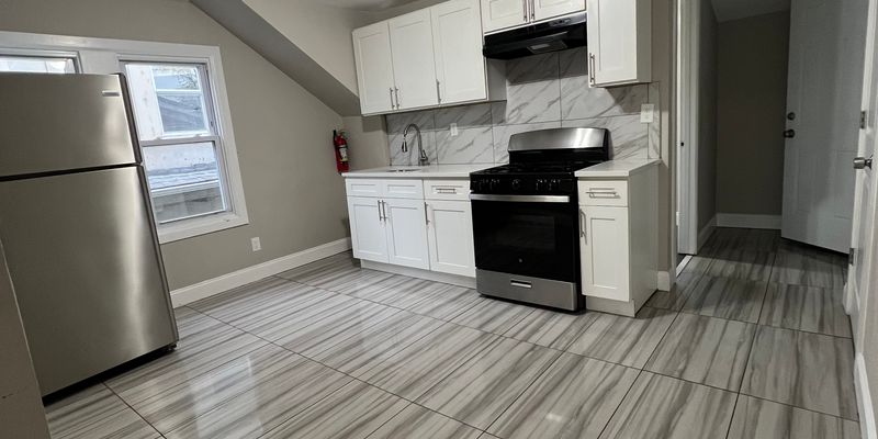 Newark Apartment: 97 Lyons Ave