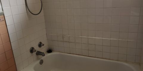P3 Bathroom 2.jpg