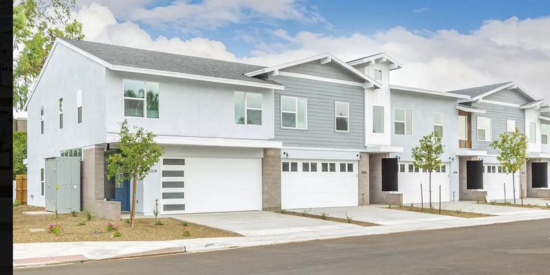 Phoenix Townhome: 3010 N 34th st