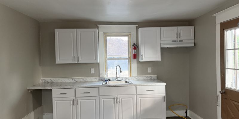 Rochester Apartment: 328 New York Ave