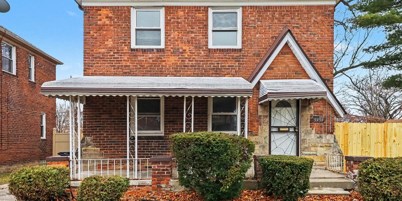 Detroit House: 5959 Newport St