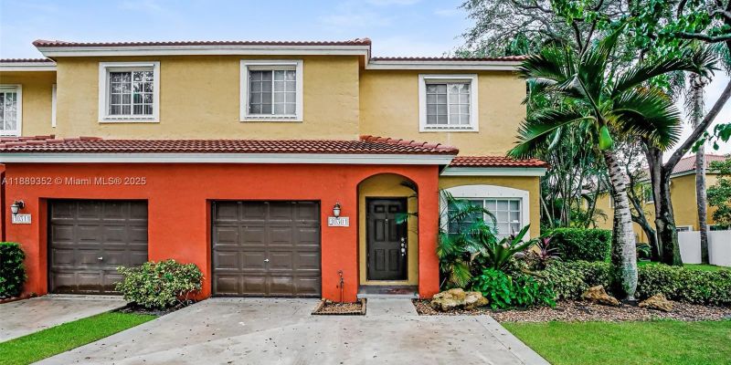 Miramar House: 10301 SW 18th St