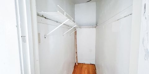 Closet.jpeg