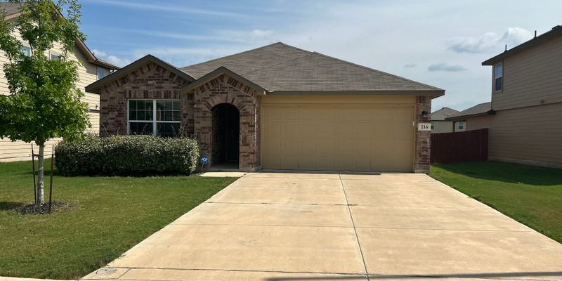 Cibolo House: 216 Grand Rapids