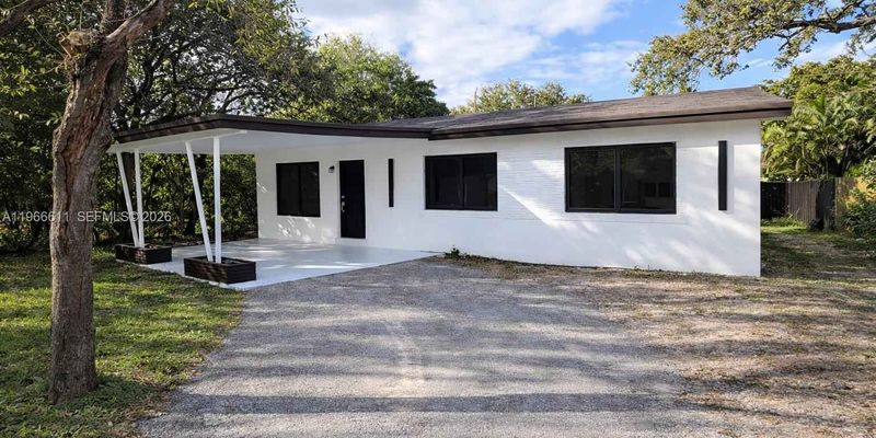 Pembroke Pines House: 6849 SW 12th St