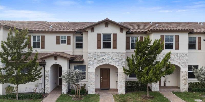 Miami Apartment: 12258 NW 24th Pl