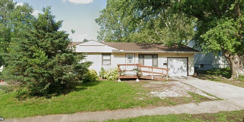 Topeka House: 4000 SE Mercier St