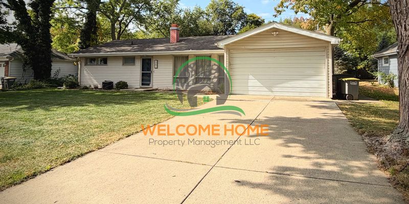 West Lafayette House: 2201 Carlisle Rd