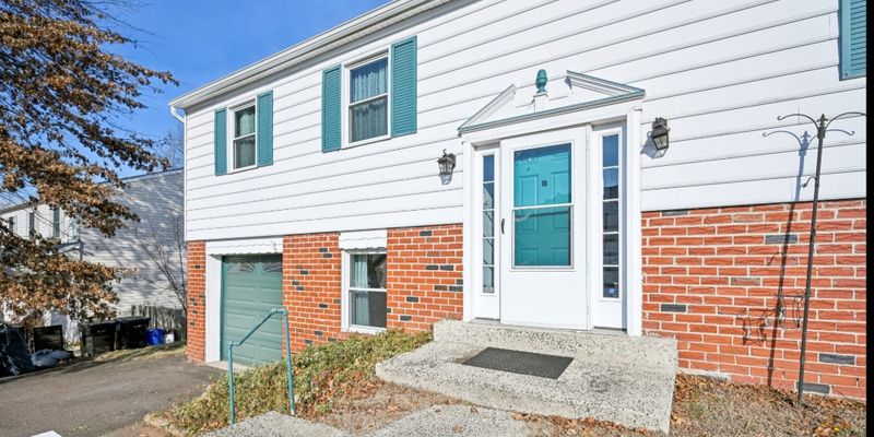 Royersford House: 912 Mennonite Rd