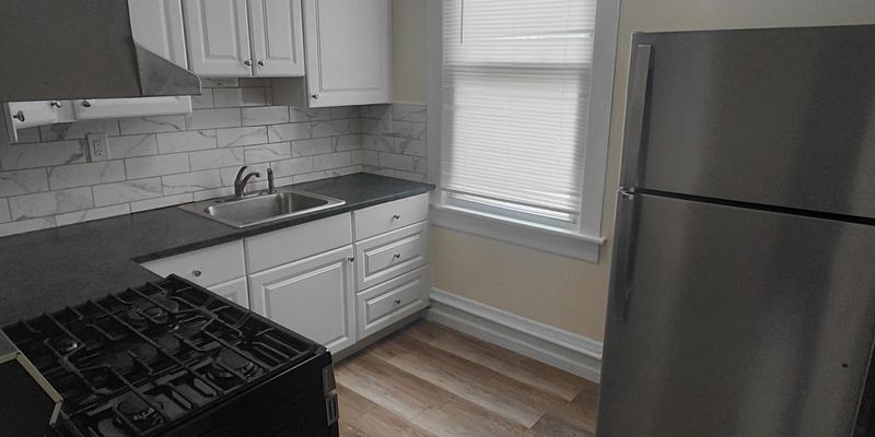 Phillipsburg Apartment: 398-400 S Main St