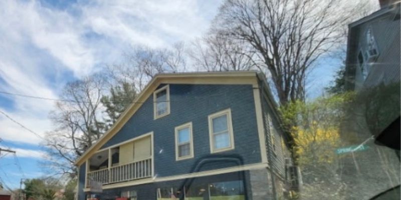 Chester Apartment: 25-A Main Street