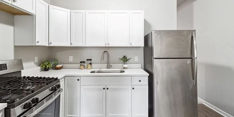 Baltimore House: 221X Orleans St