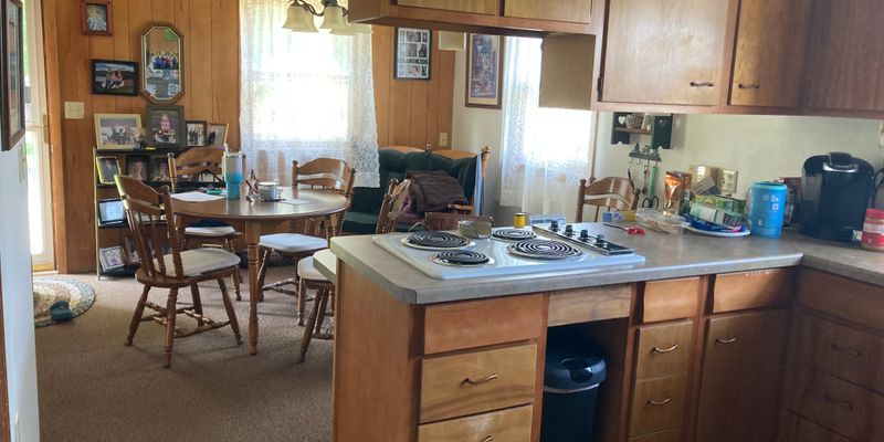 Galesville Apartment: 19771 Park Dr
