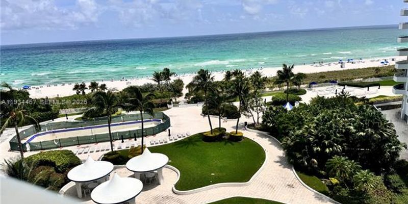 Miami Beach Multiplex: 5161 Collins Ave