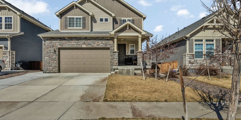Commerce City House: 16471 E 111th Dr
