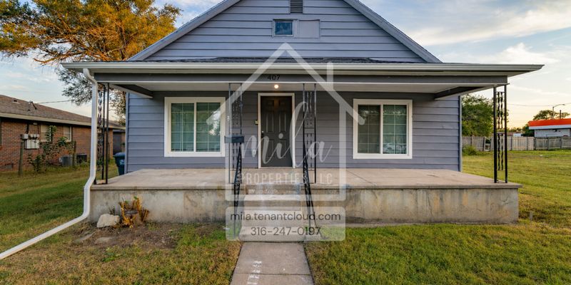 Hutchinson House: 407 W 6th Ave