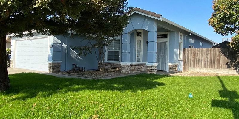 Citrus Heights House: 6041 Bach Ct