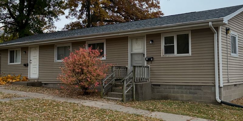 Aledo Apartment: 1206 SW 2nd Ave