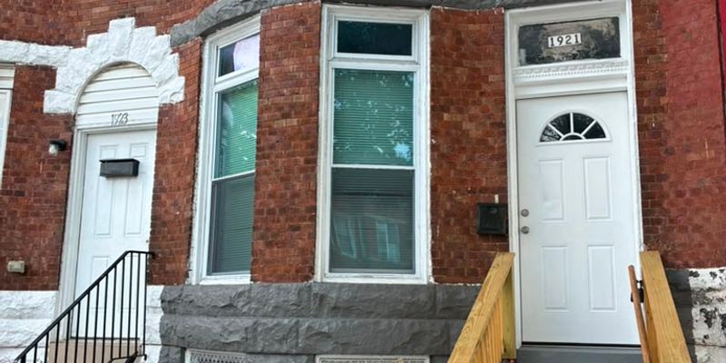 Baltimore House: 1921 N Fulton Ave