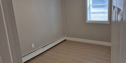 Bedroom .jpg