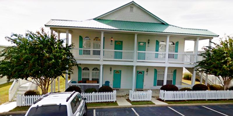 Columbus Apartment: 8082 Veterans Pkwy