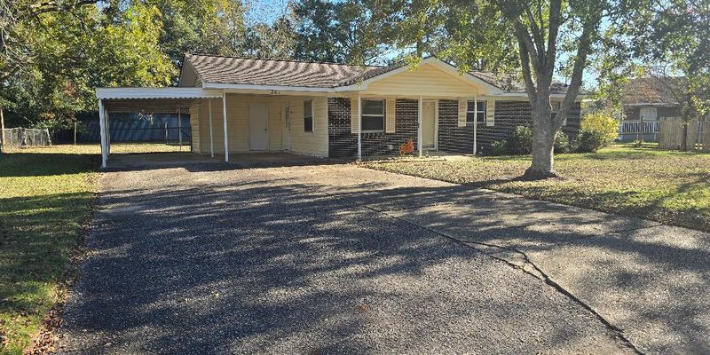 Headland House: 201 Oates St