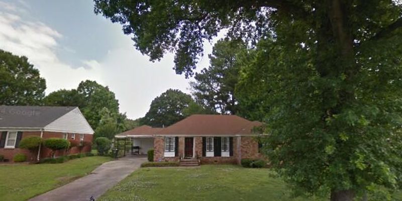 Memphis House: 412 Dreger Road