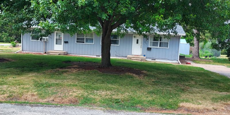 Aledo Multiplex: 807 NW 6th St