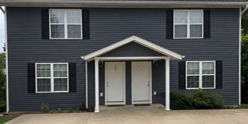 Williamsburg Apartment: 33 Weesner Ave