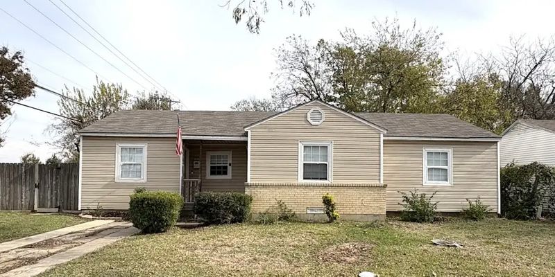 Irving House: 102 Whitham St