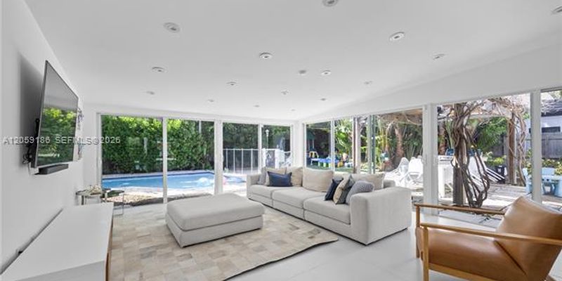 Key Biscayne House: 630 Allendale Rd