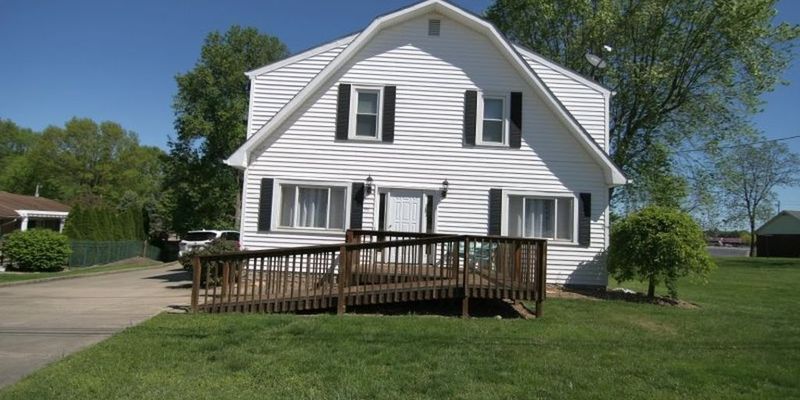 Jasper Apartment: 951 Church Avenue