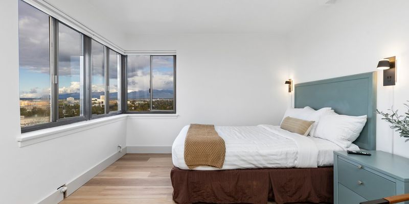 Anchorage Apartment: 1020 W 12th Ave