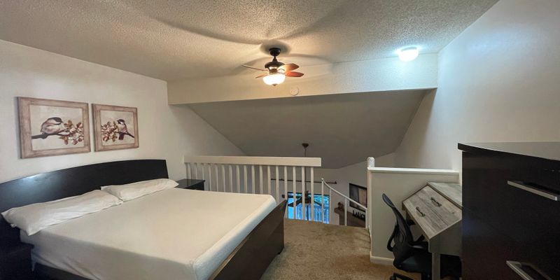 Columbia House: 405 Harbison Blvd