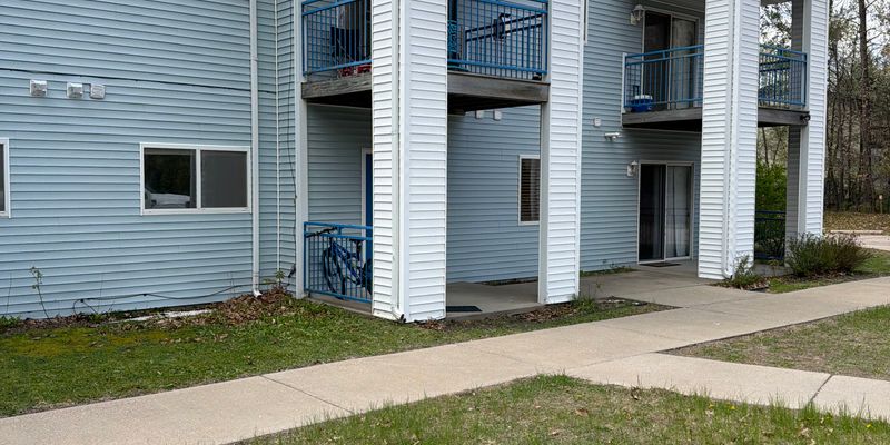 Wisconsin Dells Apartment: 14 Country Ln