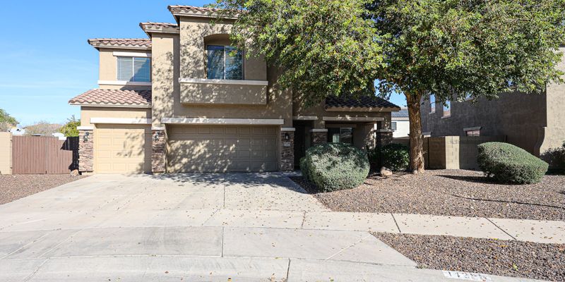 Surprise House: 14258 W Lisbon Ln