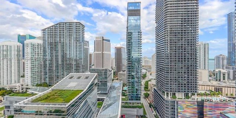 Miami Condo: 88 SW 7th St